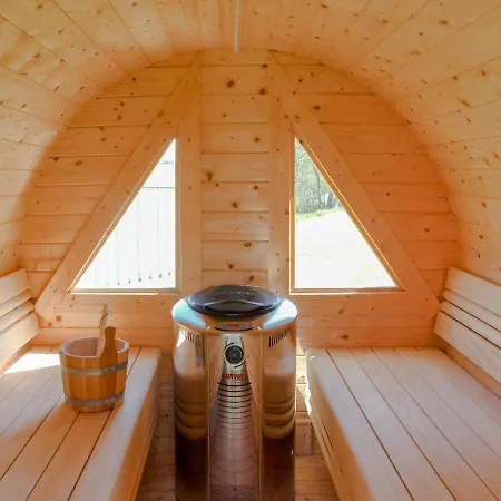 Holiday home Kate Am Uelvesbull